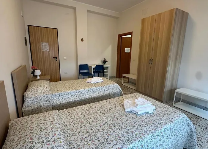 Casa Per Ferie Eden Cusmano 4*