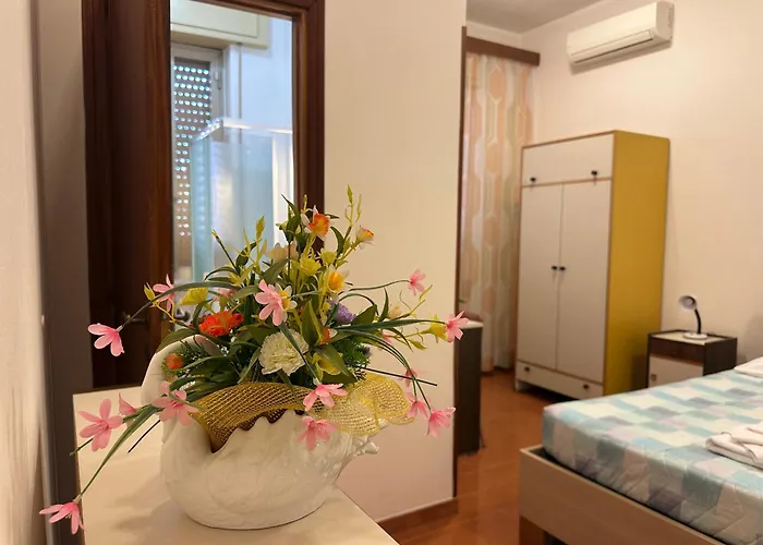 Casa Per Ferie Eden Cusmano 4*